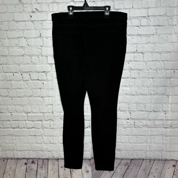 Time and Tru Black Jeggings Size XXL (20) - Picture 3 of 8